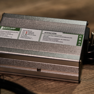 Cargador Maletín Energía 12.6V10A